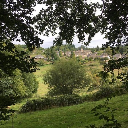 Auberge Des Ruines De Merle Saint-Cirgues-la-Loutre ภายนอก รูปภาพ